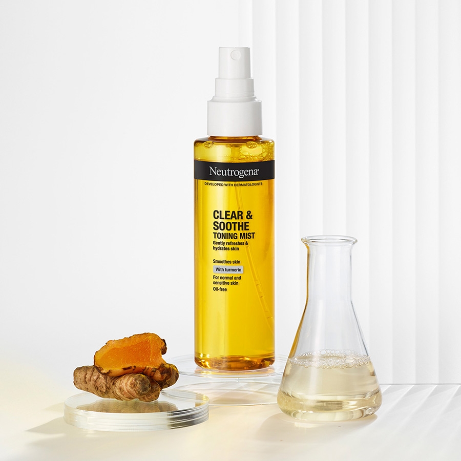 Neutrogena Clear & Soothe Oil Free Toning Mist 125ml